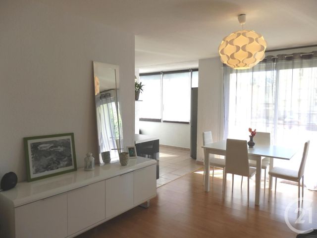 Appartement T3 &agrave; louer - 3 pi&egrave;ces - 70,50 m2 - Chambery - 73 - RHONE-ALPES