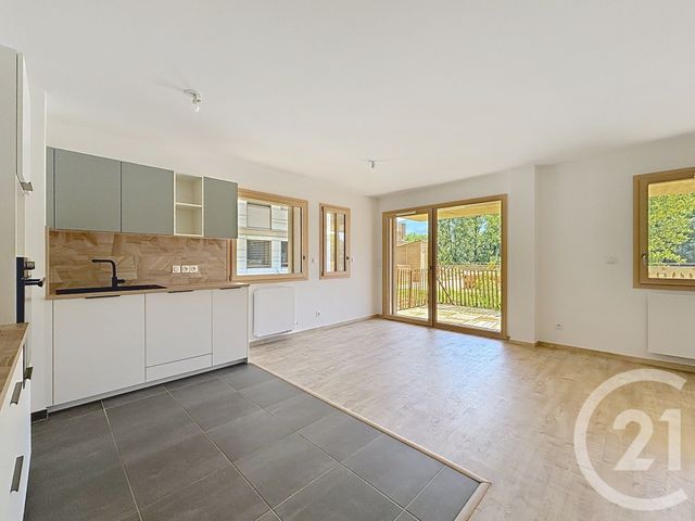 Appartement T2 &agrave; louer - 2 pi&egrave;ces - 51,95 m2 - La Motte Servolex - 73 - RHONE-ALPES