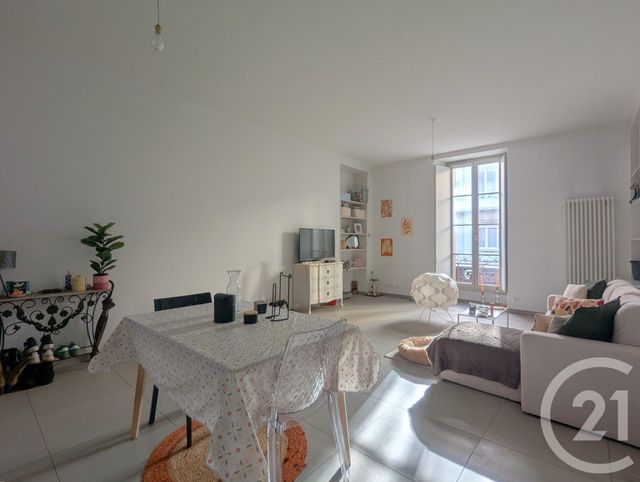 Appartement T2 &agrave; vendre - 2 pi&egrave;ces - 60,58 m2 - Chambery - 73 - RHONE-ALPES