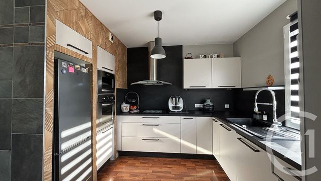 Appartement T4 &agrave; vendre - 4 pi&egrave;ces - 88,77 m2 - La Motte Servolex - 73 - RHONE-ALPES