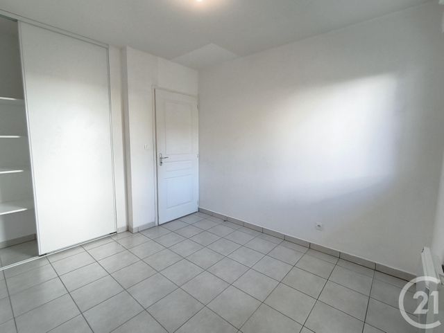 Appartement T3 &agrave; louer - 3 pi&egrave;ces - 58,07 m2 - Chambery - 73 - RHONE-ALPES