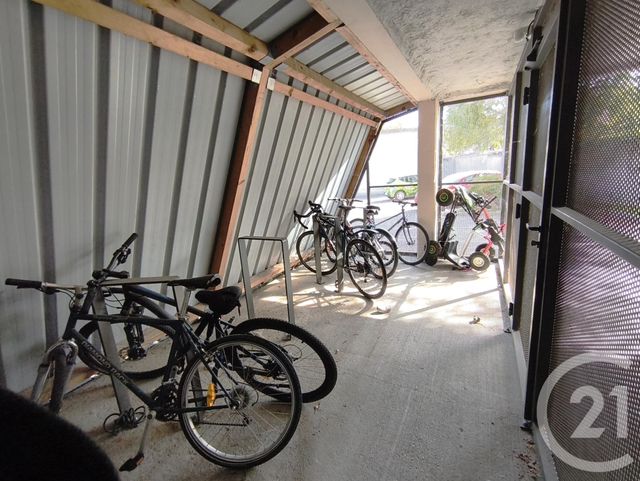 Appartement T3 &agrave; louer - 3 pi&egrave;ces - 58,07 m2 - Chambery - 73 - RHONE-ALPES