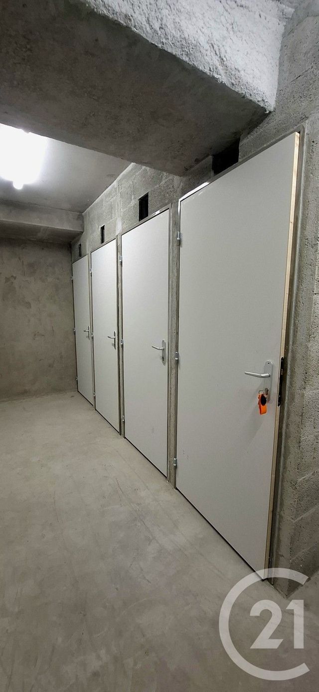 Appartement T4 &agrave; louer - 4 pi&egrave;ces - 91,45 m2 - St Alban Leysse - 73 - RHONE-ALPES