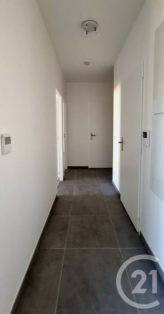 Appartement T4 &agrave; louer - 4 pi&egrave;ces - 91,45 m2 - St Alban Leysse - 73 - RHONE-ALPES