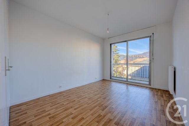 Appartement T4 &agrave; vendre - 4 pi&egrave;ces - 95,13 m2 - Chambery - 73 - RHONE-ALPES