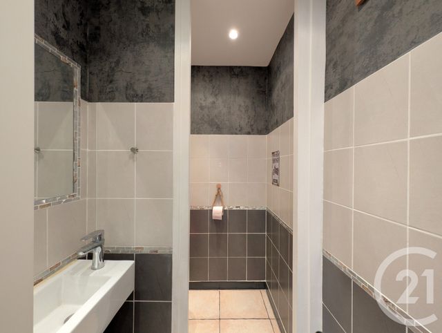Appartement T2 &agrave; vendre - 2 pi&egrave;ces - 56,36 m2 - Chambery - 73 - RHONE-ALPES