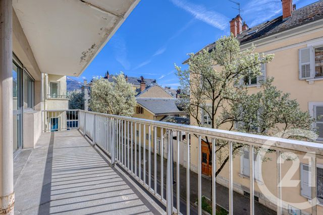 Appartement T3 &agrave; vendre - 3 pi&egrave;ces - 61,11 m2 - Chambery - 73 - RHONE-ALPES