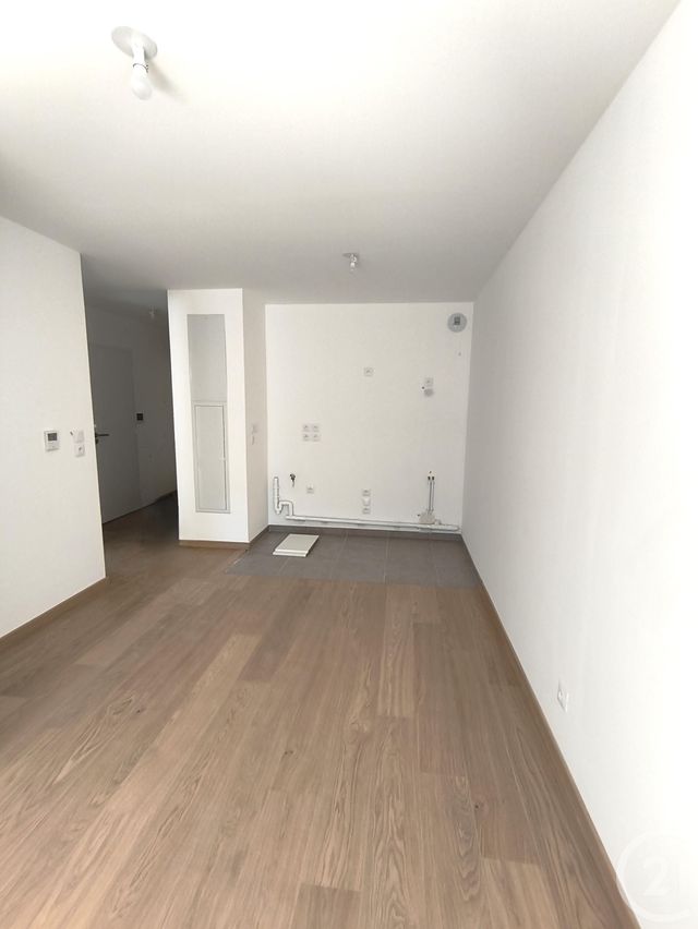 Appartement T2 &agrave; louer - 2 pi&egrave;ces - 46,68 m2 - Chambery - 73 - RHONE-ALPES