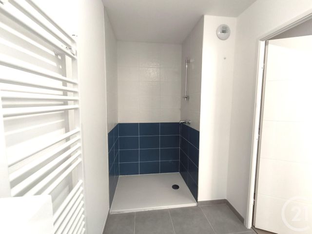 Appartement T2 &agrave; louer - 2 pi&egrave;ces - 46,68 m2 - Chambery - 73 - RHONE-ALPES
