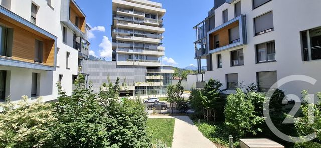 Appartement T2 &agrave; louer - 2 pi&egrave;ces - 42,80 m2 - Chambery - 73 - RHONE-ALPES