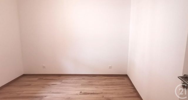 Appartement T2 &agrave; louer - 2 pi&egrave;ces - 42,80 m2 - Chambery - 73 - RHONE-ALPES