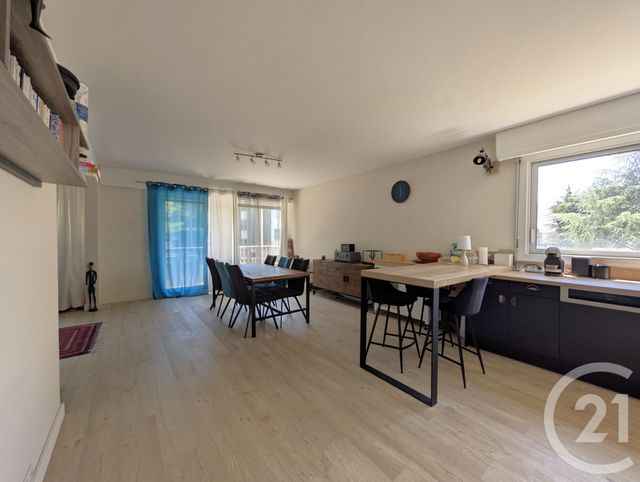 Appartement T3 &agrave; vendre - 3 pi&egrave;ces - 84,92 m2 - Chambery - 73 - RHONE-ALPES