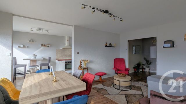Appartement T5 &agrave; louer - 5 pi&egrave;ces - 102,80 m2 - Chambery - 73 - RHONE-ALPES