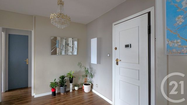 Appartement T5 &agrave; louer - 5 pi&egrave;ces - 102,80 m2 - Chambery - 73 - RHONE-ALPES