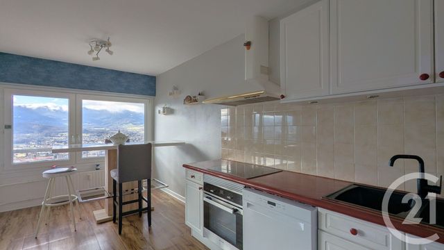 Appartement T5 &agrave; louer - 5 pi&egrave;ces - 102,80 m2 - Chambery - 73 - RHONE-ALPES