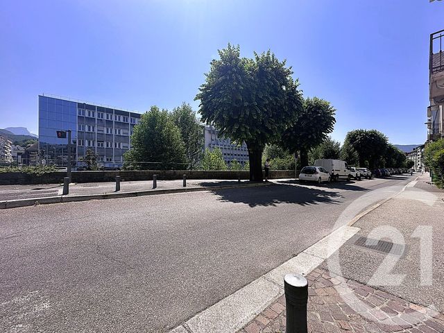 Local commercial à vendre - 69.17 m2 - 73 - Savoie
