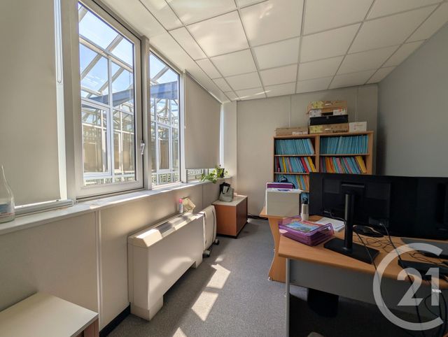 Bureaux à vendre - 112.7 m2 - 73 - Savoie