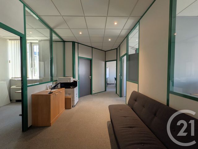 Bureaux à vendre - 112.7 m2 - 73 - Savoie