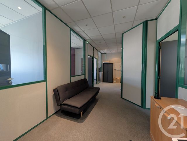 Bureaux à vendre - 112.7 m2 - 73 - Savoie