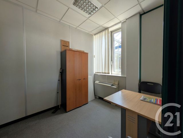 Bureaux à vendre - 112.7 m2 - 73 - Savoie