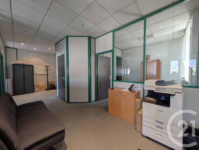 Bureaux à vendre - 112.7 m2 - 73 - Savoie