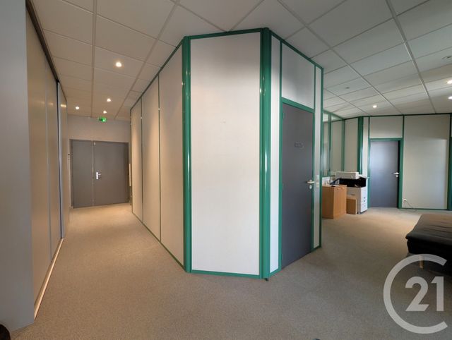 Bureaux à vendre - 112.7 m2 - 73 - Savoie