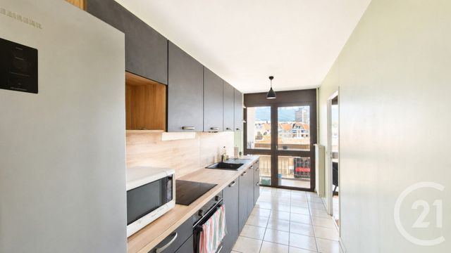 Appartement F4 &agrave; vendre - 5 pi&egrave;ces - 83,39 m2 - Chambery - 73 - RHONE-ALPES