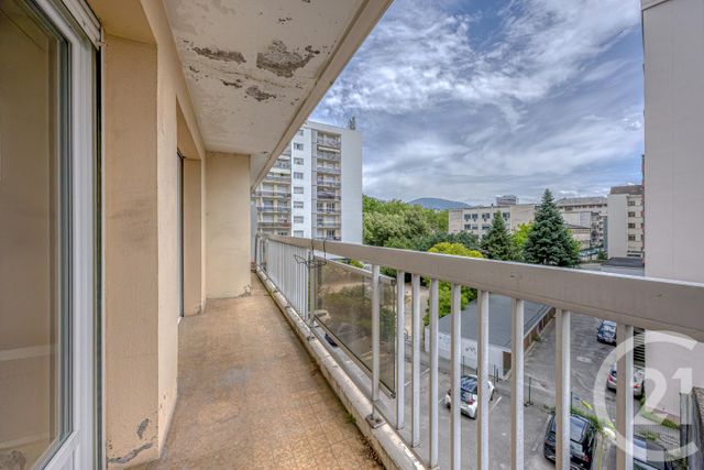 Appartement T4 &agrave; vendre - 4 pi&egrave;ces - 83,09 m2 - Chambery - 73 - RHONE-ALPES