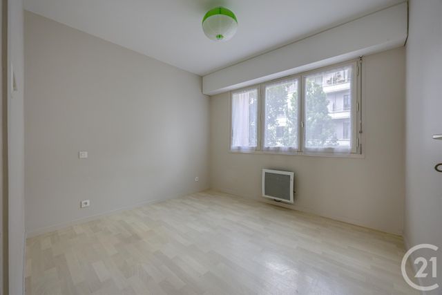 Appartement T4 &agrave; vendre - 4 pi&egrave;ces - 83,09 m2 - Chambery - 73 - RHONE-ALPES