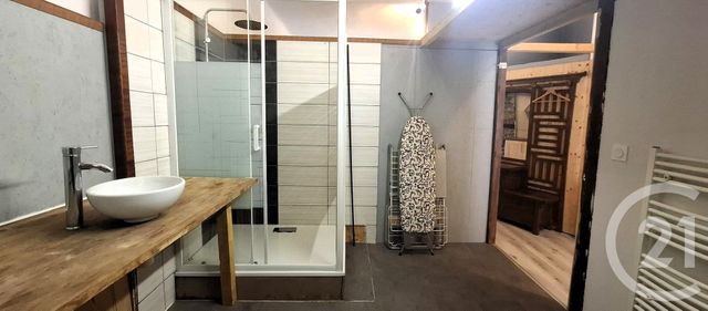 Appartement T1 &agrave; louer - 1 pi&egrave;ce - 34,03 m2 - Chambery - 73 - RHONE-ALPES
