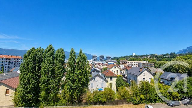 Appartement F4 &agrave; vendre - 4 pi&egrave;ces - 81,80 m2 - Chambery - 73 - RHONE-ALPES