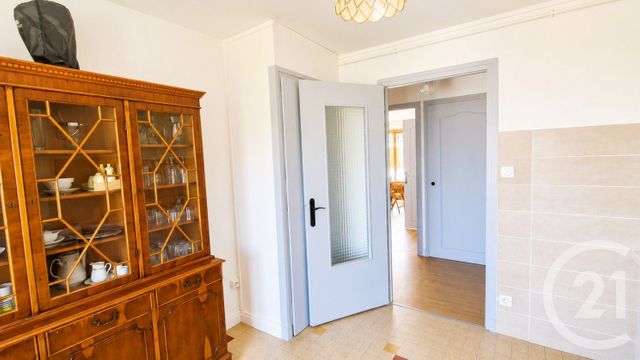 Appartement F4 &agrave; vendre - 4 pi&egrave;ces - 81,80 m2 - Chambery - 73 - RHONE-ALPES