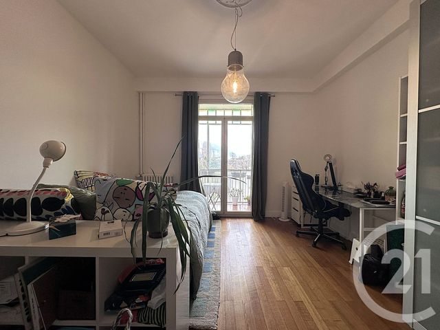 Appartement T3 &agrave; vendre - 3 pi&egrave;ces - 88,60 m2 - Chambery - 73 - RHONE-ALPES