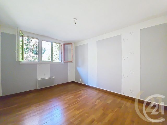 Appartement F3 &agrave; vendre - 5 pi&egrave;ces - 70,02 m2 - Bolbec - 76 - HAUTE-NORMANDIE