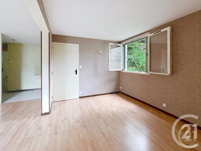 Appartement F1 &agrave; vendre - 2 pi&egrave;ces - 60,35 m2 - Bolbec - 76 - HAUTE-NORMANDIE