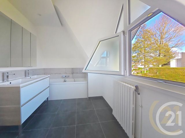 Maison à vendre - 5 pièces - 169,09 m2 - Bolbec - 76 - HAUTE-NORMANDIE