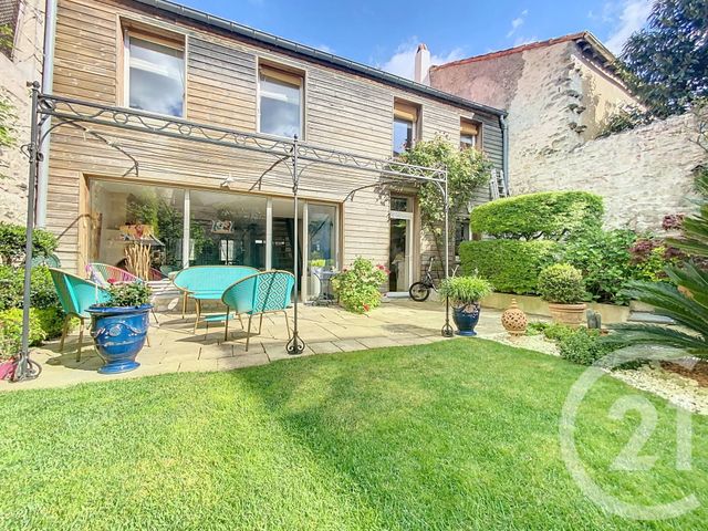 Maison &agrave; vendre - 7 pi&egrave;ces - 203,97 m2 - Rochefort - 17 - POITOU-CHARENTES