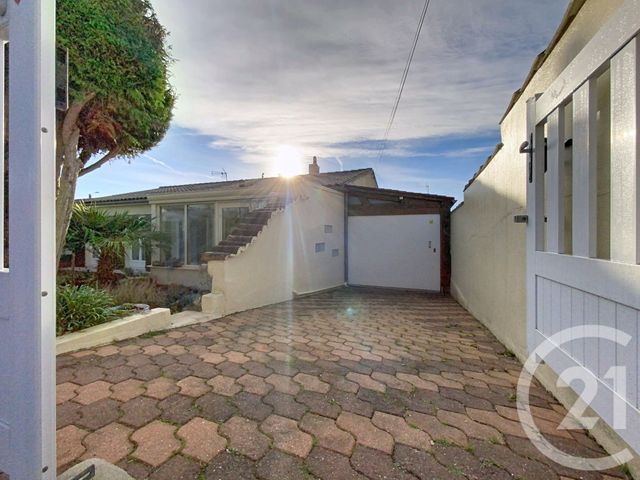 Maison &agrave; vendre - 6 pi&egrave;ces - 124 m2 - Rochefort - 17 - POITOU-CHARENTES