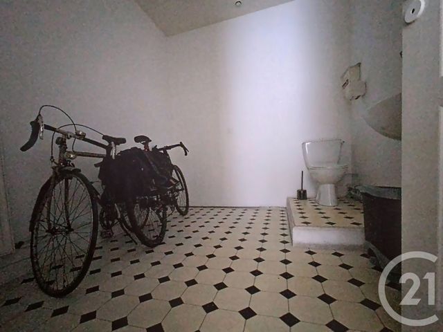 Appartement F3 &agrave; vendre - 3 pi&egrave;ces - 80,83 m2 - Rochefort - 17 - POITOU-CHARENTES