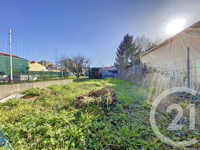 Maison à vendre - 3 pièces - 63,55 m2 - Rochefort - 17 - POITOU-CHARENTES