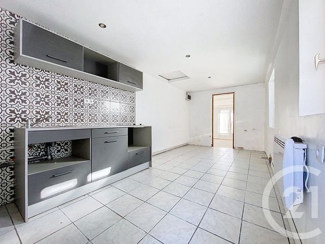 Maison à vendre - 3 pièces - 63,55 m2 - Rochefort - 17 - POITOU-CHARENTES