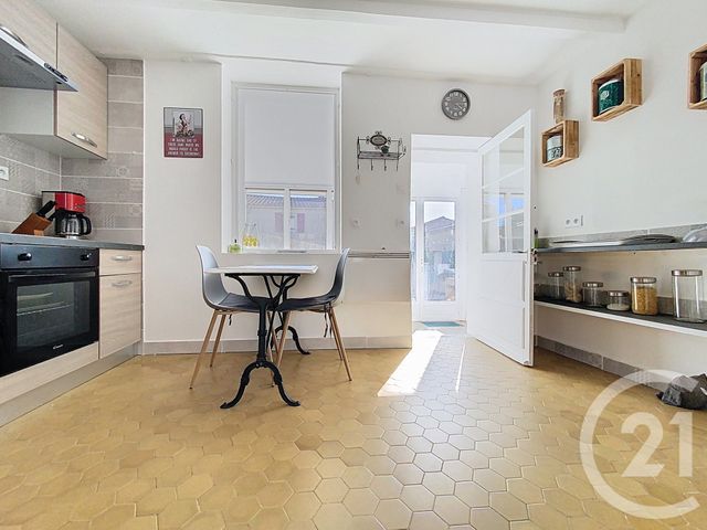 Maison à vendre - 3 pièces - 63,55 m2 - Rochefort - 17 - POITOU-CHARENTES