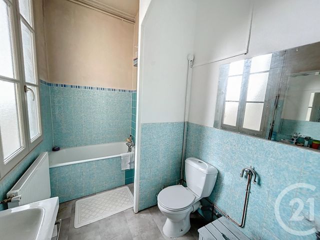 Appartement F5 à vendre - 5 pièces - 136,62 m2 - Rochefort - 17 - POITOU-CHARENTES