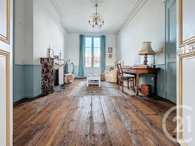 Appartement F5 à vendre - 5 pièces - 136,62 m2 - Rochefort - 17 - POITOU-CHARENTES