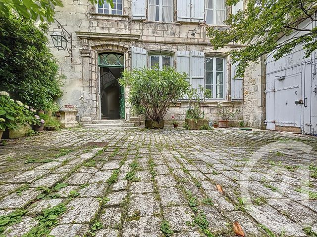 Appartement F5 à vendre - 5 pièces - 136,62 m2 - Rochefort - 17 - POITOU-CHARENTES