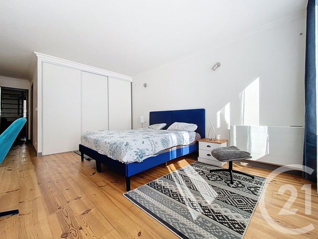 Maison à vendre - 7 pièces - 185,49 m2 - Rochefort - 17 - POITOU-CHARENTES