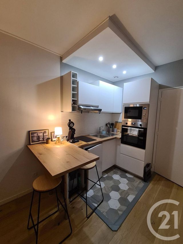 Appartement F1 à louer - 1 pièce - 27,11 m2 - Rochefort - 17 - POITOU-CHARENTES