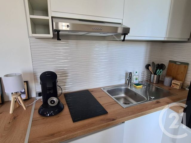 Appartement F1 à louer - 1 pièce - 27,11 m2 - Rochefort - 17 - POITOU-CHARENTES