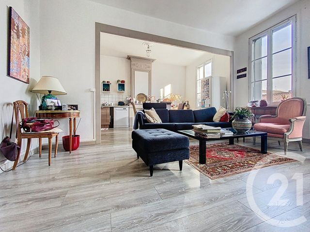 Appartement F4 &agrave; vendre - 4 pi&egrave;ces - 98,40 m2 - Rochefort - 17 - POITOU-CHARENTES