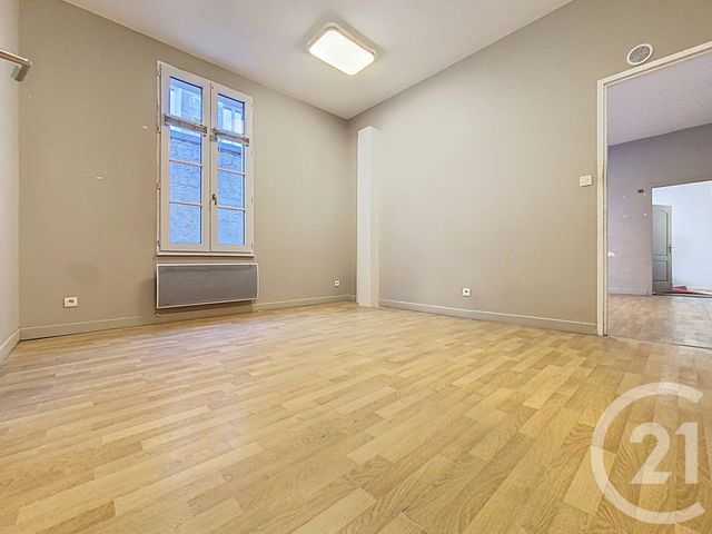 Appartement F4 &agrave; vendre - 4 pi&egrave;ces - 80 m2 - Rochefort - 17 - POITOU-CHARENTES
